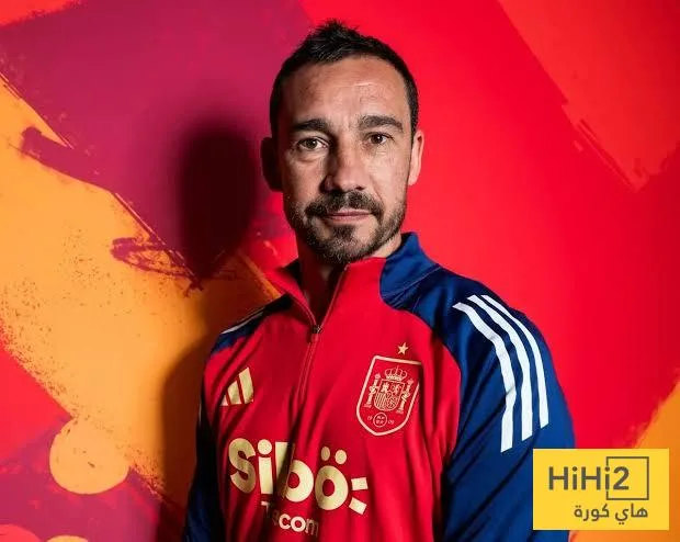 فيديو: المدرب الفعلي لمنتخب إسبانيا! فيديو: المدرب الفعلي لمنتخب إسبانيا!