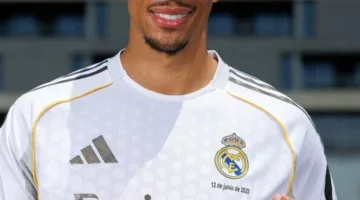 لماذا قرر أرنولد الالتحاق بريال مدريد؟.. لاعب إنجليزي يوضح الأسباب