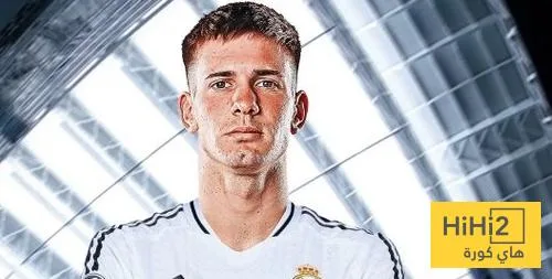 لاعب برشلونة السابق يثني على انتقال ماستانتونو!