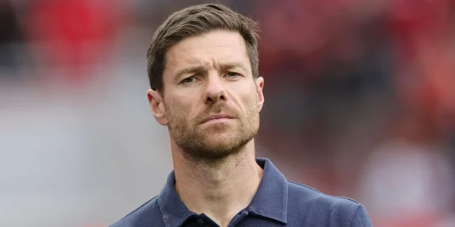تشابي ألونسو يدهش لاعبي ريال مدريد .. لا يزال قادرًا على المنافسة!