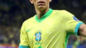 برشلونة يسعى للتعاقد مع مدافع موناكو