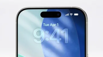 iOS 26 introduces a completely new Liquid Glass design for a smoother and more interactive iPhone experience.