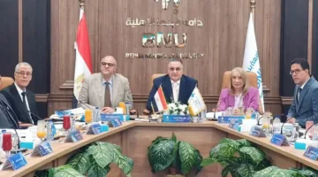 محافظ القليوبية: تأسيس مركز تميز داخل الجامعة لدعم المناطق الصناعية في العبور