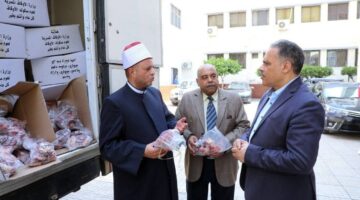 محافظ الشرقية يشارك في مراسم استلام 2 طن من اللحوم من مشروع صكوك الأضاحي لتوزيعها على المحتاجين