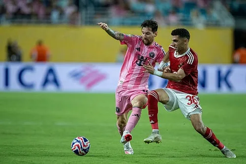 كوكا: الأهلي لا يهاب أي فريق في كأس العالم للأندية كوكا: الأهلي لا يهاب أي فريق في كأس العالم للأندية