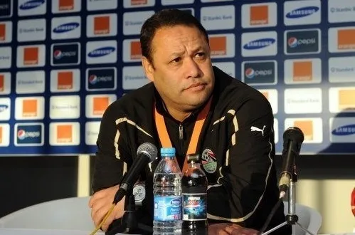 ضياء السيد: ريبيرو تأخر في تغيير اللاعبين.. ولا أبرر لتريزيجيه ضياء السيد: ريبيرو تأخر في تغيير اللاعبين.. ولا أبرر لتريزيجيه