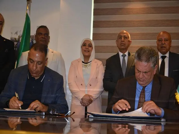 المصري يستأنف التدريبات في بورسعيد بعد فترة غياب طويلة المصري يستأنف التدريبات في بورسعيد بعد فترة غياب طويلة