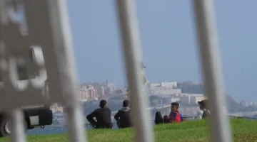 موسم الهجرة إلى الشمال: الصيف يشعل محركات قوارب المخاطر