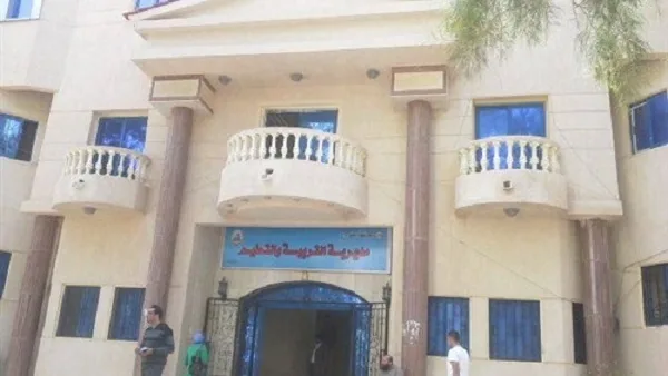مطروح تدرس إطلاق خط طيران مباشر إلى القاهرة لتسهيل تنقل المواطنين مطروح تدرس إطلاق خط طيران مباشر إلى القاهرة لتسهيل تنقل المواطنين