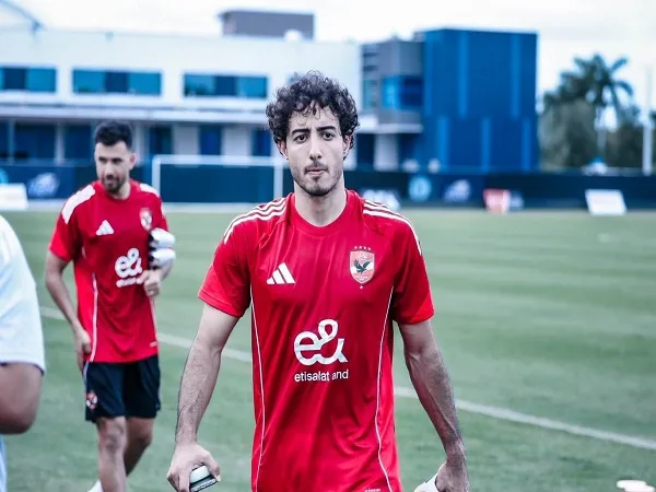 محمد هاني: أشعر بالامتنان للمشاركة في كأس العالم للأندية وسنبذل قصارى جهدنا لتحقيق إنجاز جديد محمد هاني: أشعر بالامتنان للمشاركة في كأس العالم للأندية وسنبذل قصارى جهدنا لتحقيق إنجاز جديد