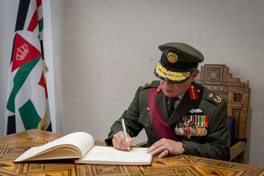 الشورة يكتب: أمام المجد والوفاء.. إلى جلالة سيدي الشورة يكتب: أمام المجد والوفاء.. إلى جلالة سيدي