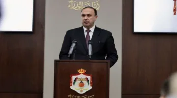 وزير الإعلام الحكومي: نرصد المحتويات التي تهدد الأمن الأردني وسنتخذ الإجراءات اللازمة بشأنها.
