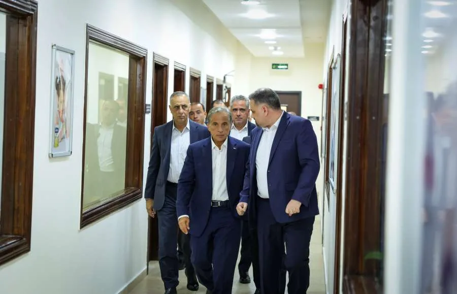 جعفر حسان ينطلق في جولة تفقدية ميدانية في لواء ناعور (التفاصيل) جعفر حسان ينطلق في جولة تفقدية ميدانية في لواء ناعور (التفاصيل)