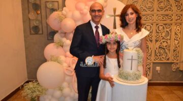 القائم بأعمال السفارة اللبنانية وزوجته يحتفلان بأول قداس لابنتهما ماريتا (صور)