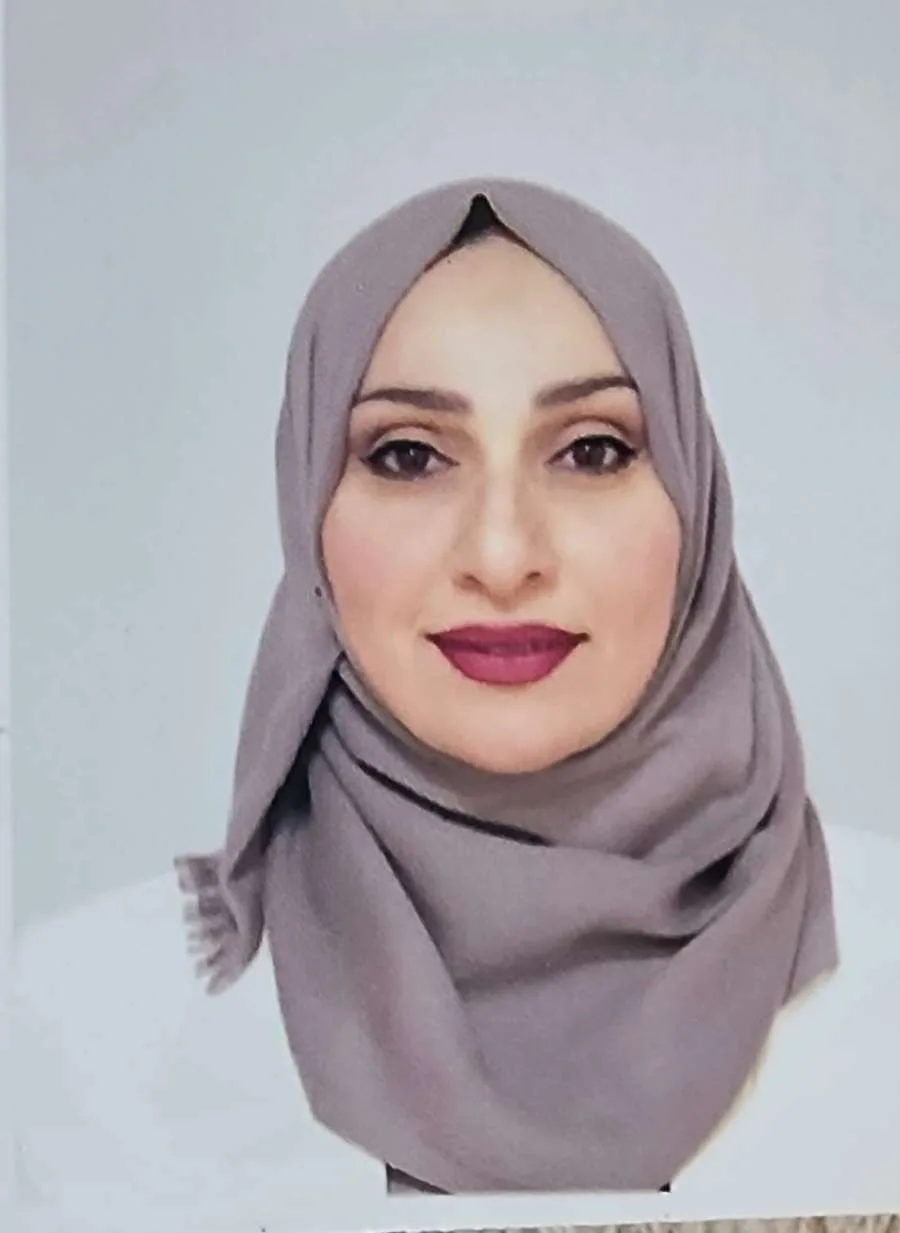 السيوف يحتفل بترقية زوجته أبو رمان: لم يكن هذا اليوم عابرًا.