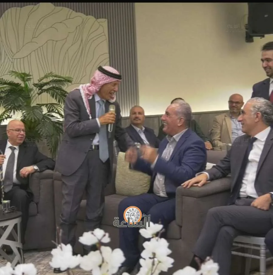 مبسلط وزريقات: الباشا يطلب والنائب العرموطي يستجيب (صور) مبسلط وزريقات: الباشا يطلب والنائب العرموطي يستجيب (صور)