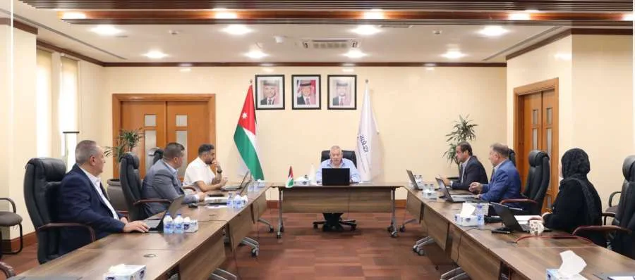 العقبة الخاصة تتخذ مجموعة من الخطوات للحد من تسرب العمالة الأجنبية والعاملين في المنازل العقبة الخاصة تتخذ مجموعة من الخطوات للحد من تسرب العمالة الأجنبية والعاملين في المنازل