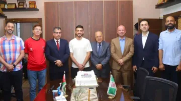 جامعة البترا تكرّم طالبها ولاعب المنتخب الوطني خالد زكريا بمناسبة تأهله إلى كأس العالم (صور)