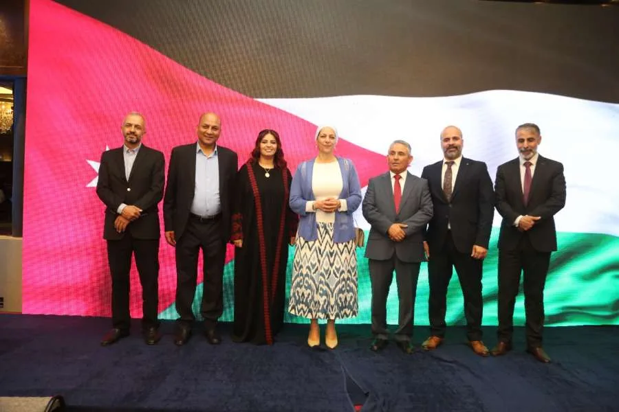 بدعم من الأميرة بسمة بنت علي.. الضمان للاستثمار والصناعات الزراعية تنظم حفلاً لتكريم شركائها (صور) بدعم من الأميرة بسمة بنت علي.. الضمان للاستثمار والصناعات الزراعية تنظم حفلاً لتكريم شركائها (صور)