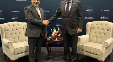 الصفدي يجتمع مع وزير الخارجية الإيراني في إسطنبول (صور)