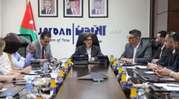 عناب تواصل تنفيذ نظام الفوترة الإلكترونية في مجال السياحة (صور)