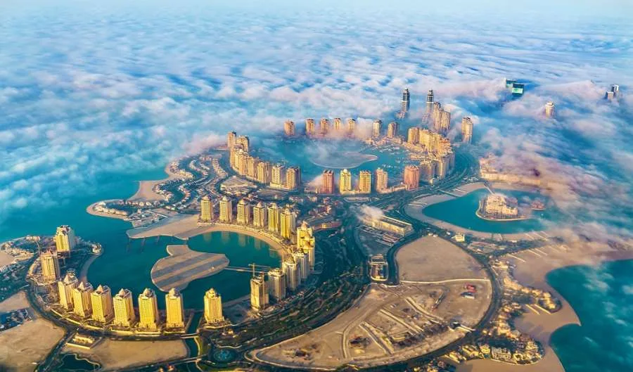 قطر تعيد استئناف الرحلات الجوية وتعود الأجواء إلى حالتها الطبيعية قطر تعيد استئناف الرحلات الجوية وتعود الأجواء إلى حالتها الطبيعية