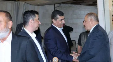 مئات من الأردنيين يقدمون التهاني للمحافظ العوايشة بمناسبة الإرادة الملكية (صور)