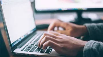 الجرائم الإلكترونية توصي مستخدمي واتس أب في الأردن