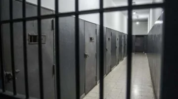 مصدر قضائي: إصدار 537 أمرًا بالإفراج عن محتجزين في السجون بتهم قضايا مالية