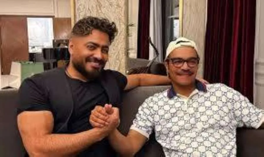 رابح صقر وتامر حسني في لقطة.. تعاون غنائي أم عمل مشترك؟ رابح صقر وتامر حسني في لقطة.. تعاون غنائي أم عمل مشترك؟