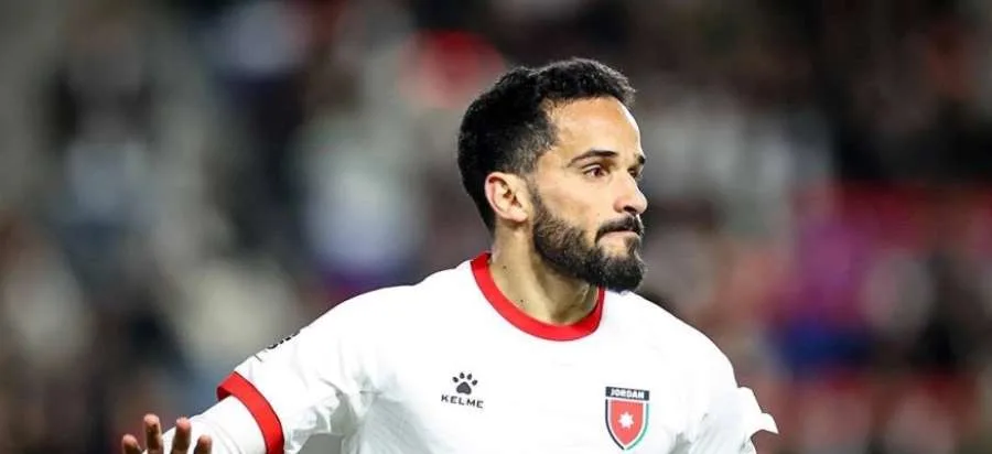 نجم منتخب النشامى يتدرب بمفرده: ما سبب أزمة محمود مرضي مع نادي الحسين؟ نجم منتخب النشامى يتدرب بمفرده: ما سبب أزمة محمود مرضي مع نادي الحسين؟