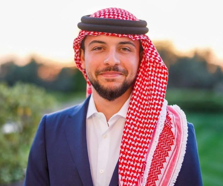 الزواهرة يقدم التهاني لولي العهد بمناسبة عيد ميلاده السعيد