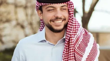 السميري يتناول في مقالته ولادة ولي العهد: طاقة شبابية مشبعة بحب الوطن وآمال الشباب.