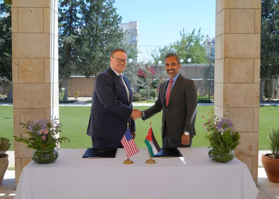 بيتر شيه يتولى مهامه الجديدة كسفير أميركي في الأردن بيتر شيه يتولى مهامه الجديدة كسفير أميركي في الأردن