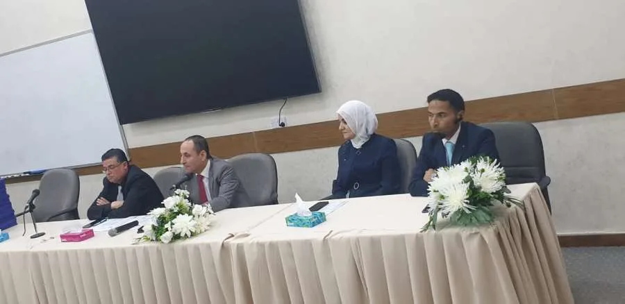 الأراضي تنظم احتفالاً لتكريم المتقاعدين