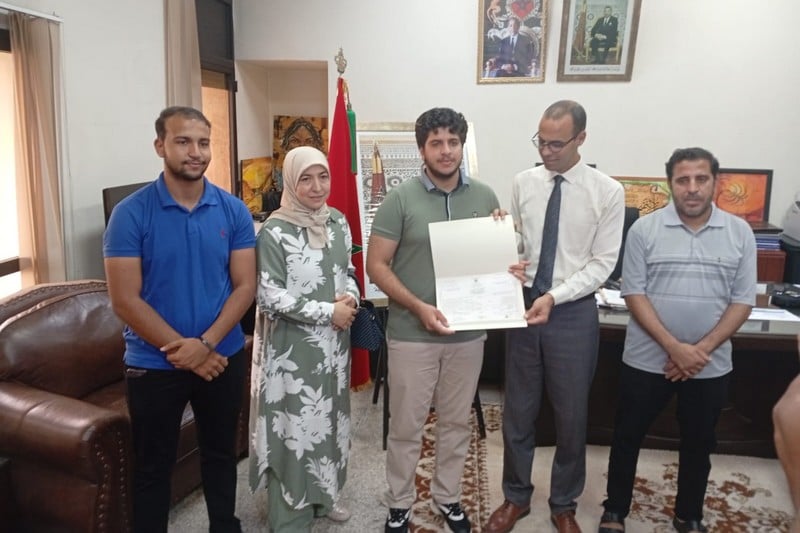 مديرية سطات تكرم الطالب فرجول مديرية سطات تكرم الطالب فرجول