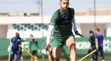 فريق الرجاء يؤخر بدء التدريبات
