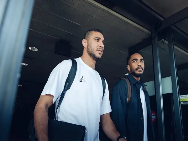 بقيادة رامي ربيعة، فريق العين الإماراتي يصل إلى واشنطن للمنافسة في كأس العالم للأندية.