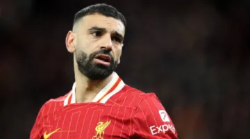 ستيف نيكول: فريمبونج قد يوقف تقدم صلاح في ليفربول