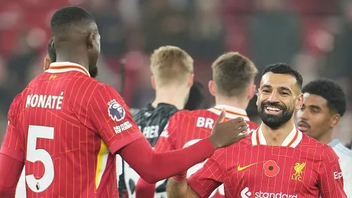 صلاح يمنح ليفربول تفاؤلاً بشأن مستقبل كوناتي صلاح يمنح ليفربول تفاؤلاً بشأن مستقبل كوناتي