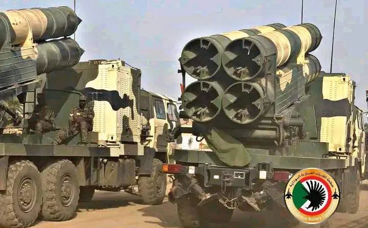الجيش السوداني: تم إخلاء منطقة المثلث على الحدود مع مصر وليبيا تحضيراً لمواجهة الاعتداء. الجيش السوداني: تم إخلاء منطقة المثلث على الحدود مع مصر وليبيا تحضيراً لمواجهة الاعتداء.