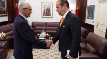محادثات بين الهيئة العلمية ووزير بنما