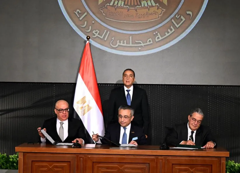 رئيس الوزراء: مشروع جريان ينسجم مع مطالب الرئيس لتعزيز الشراكة مع القطاع الخاص وزيادة الاستفادة من موارد الدولة. رئيس الوزراء: مشروع جريان ينسجم مع مطالب الرئيس لتعزيز الشراكة مع القطاع الخاص وزيادة الاستفادة من موارد الدولة.