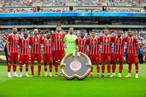 خطة دفاعية مكونة من خمسة لاعبين في تشكيلة الوداد لمواجهة يوفنتوس في كأس العالم للأندية خطة دفاعية مكونة من خمسة لاعبين في تشكيلة الوداد لمواجهة يوفنتوس في كأس العالم للأندية