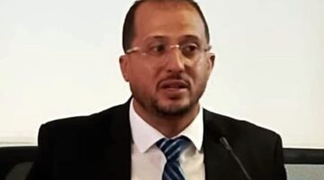 الزهراوي يُعبّر عن استيائه من دعم بعض السياسيين لإيران