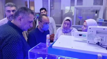 نائب وزير الصحة يقوم بجولة تفقدية لثلاث مستشفيات في محافظة كفر الشيخ ويثني على قسم غسيل الكلى في مستشفى دسوق العام.