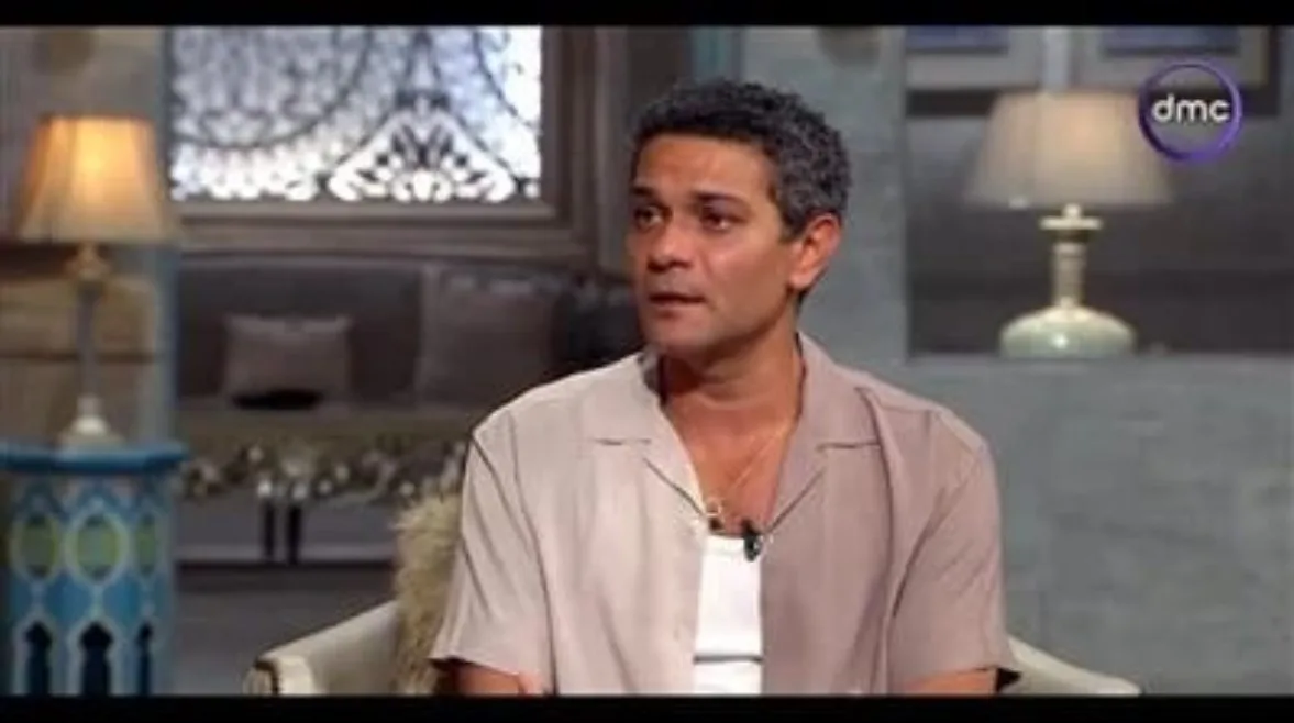 آسر ياسين: طفل وراء نجاح “بدون سابق إنذار”.. و”تلعثمي” كاد يعيق زواجي آسر ياسين: طفل وراء نجاح “بدون سابق إنذار”.. و”تلعثمي” كاد يعيق زواجي