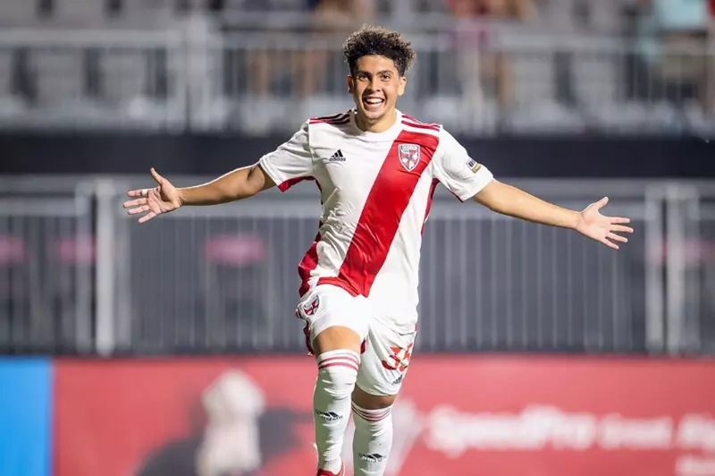 أبو قورة يسجل هدفاً لكن لاودن يتلقى الهزيمة أمام لويفل سيتي في الدوري الأمريكي أبو قورة يسجل هدفاً لكن لاودن يتلقى الهزيمة أمام لويفل سيتي في الدوري الأمريكي