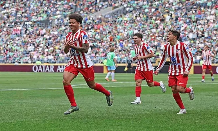 أتلتيكو مدريد يتغلب على سياتل ساوندرز الأمريكي 3-1 في كأس العالم للأندية أتلتيكو مدريد يتغلب على سياتل ساوندرز الأمريكي 3-1 في كأس العالم للأندية