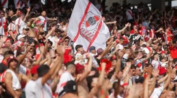أجواء الاستعدادات قبل مباراة ريفر بليت وأوراوا في بطولة كأس العالم للأندية (صور)